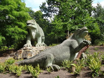 Mantellodon in Crystal Palace Park; image © Ian Wright (CC License BY-SA 2.0) Mantellodon in Crystal Palace Park; c.1854; Benjamin Waterhouse Hawkins